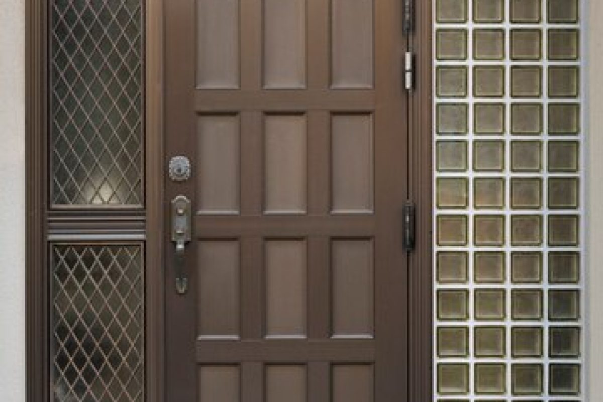 japanese-house-entrance_23-2149445344