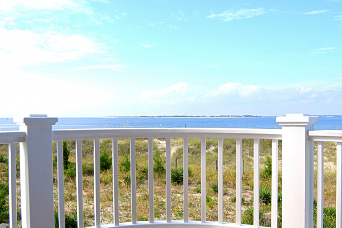 railings-900x600