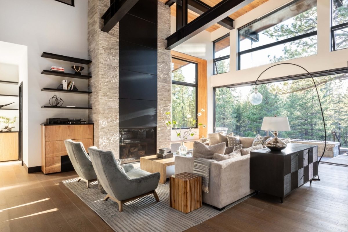 thumbs_Sierra_Pacific_Aluminum_Clad_Bifold_Doors-5